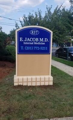 Doctor Clinic Sign